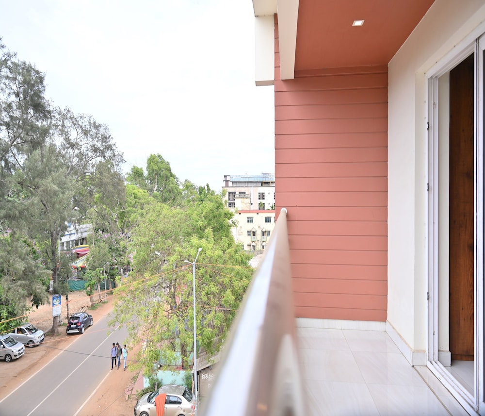 hotel silver land