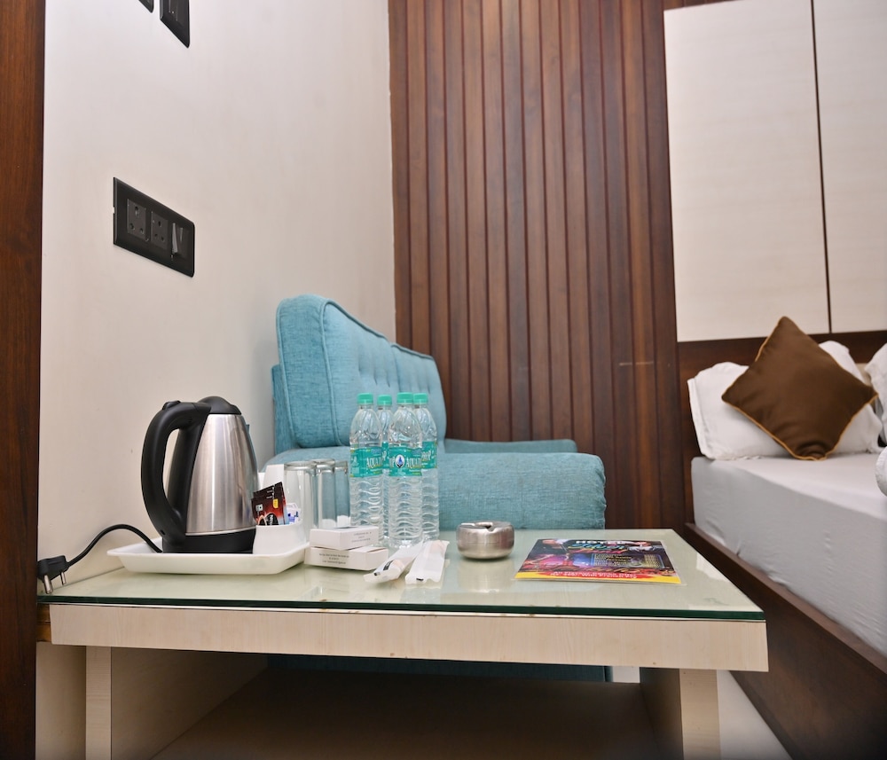 hotel silver land