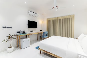 moustache udaipur luxuria