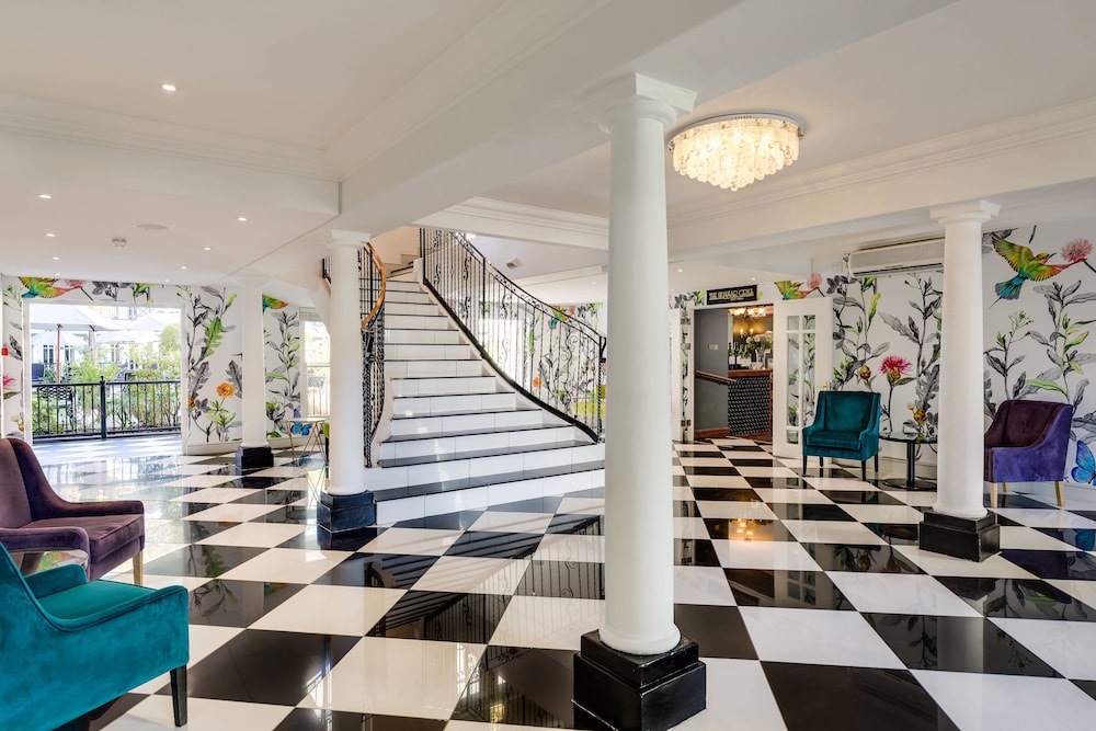 Protea Hotel By Marriott Franschhoek,Cape Winelands>>Cape Town,4 star