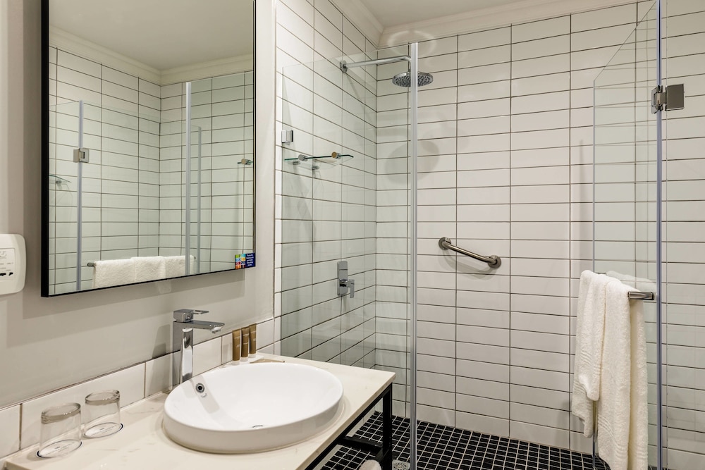 Protea Hotel By Marriott Franschhoek,Cape Winelands>>Cape Town,4 star