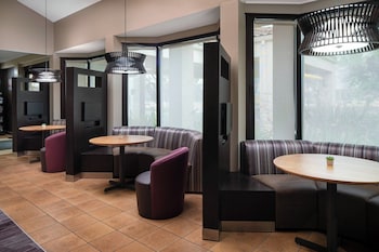 courtyard fremont silicon valley