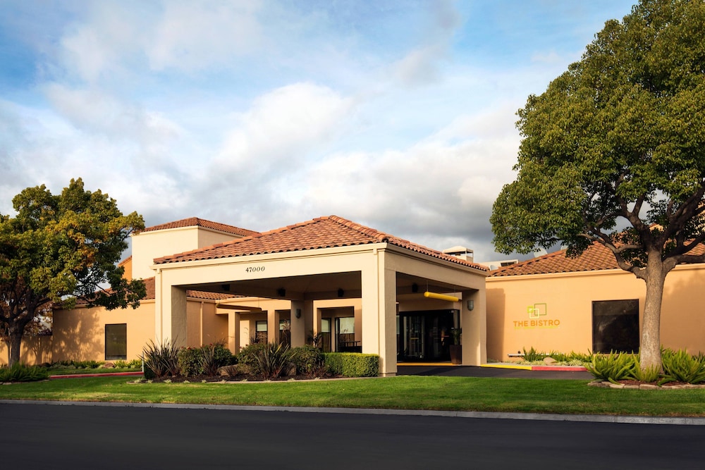 courtyard fremont silicon valley