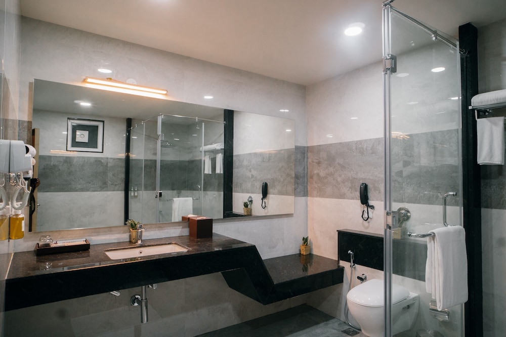 playotel premier guna