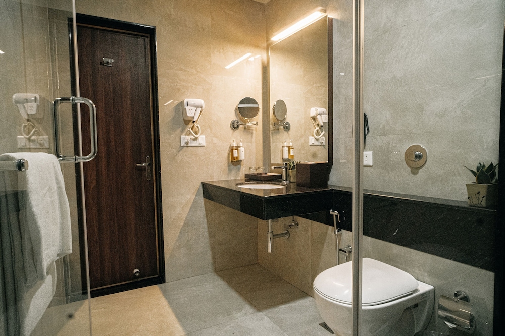 playotel premier guna