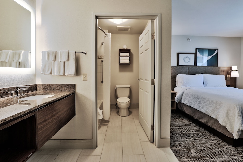 staybridge suites albuquerque airport by ihg