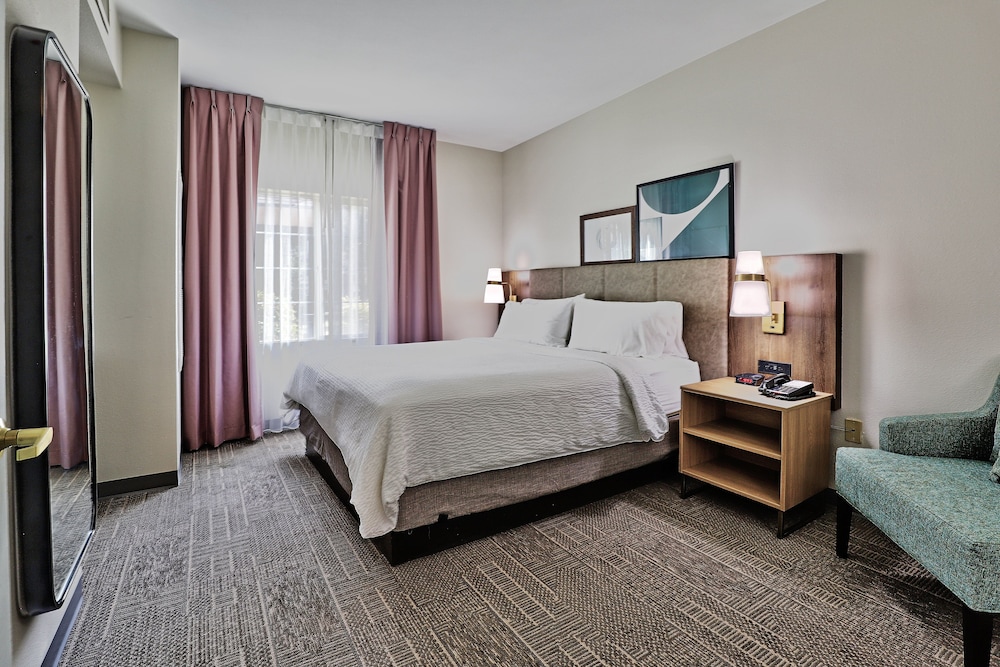 staybridge suites albuquerque airport by ihg