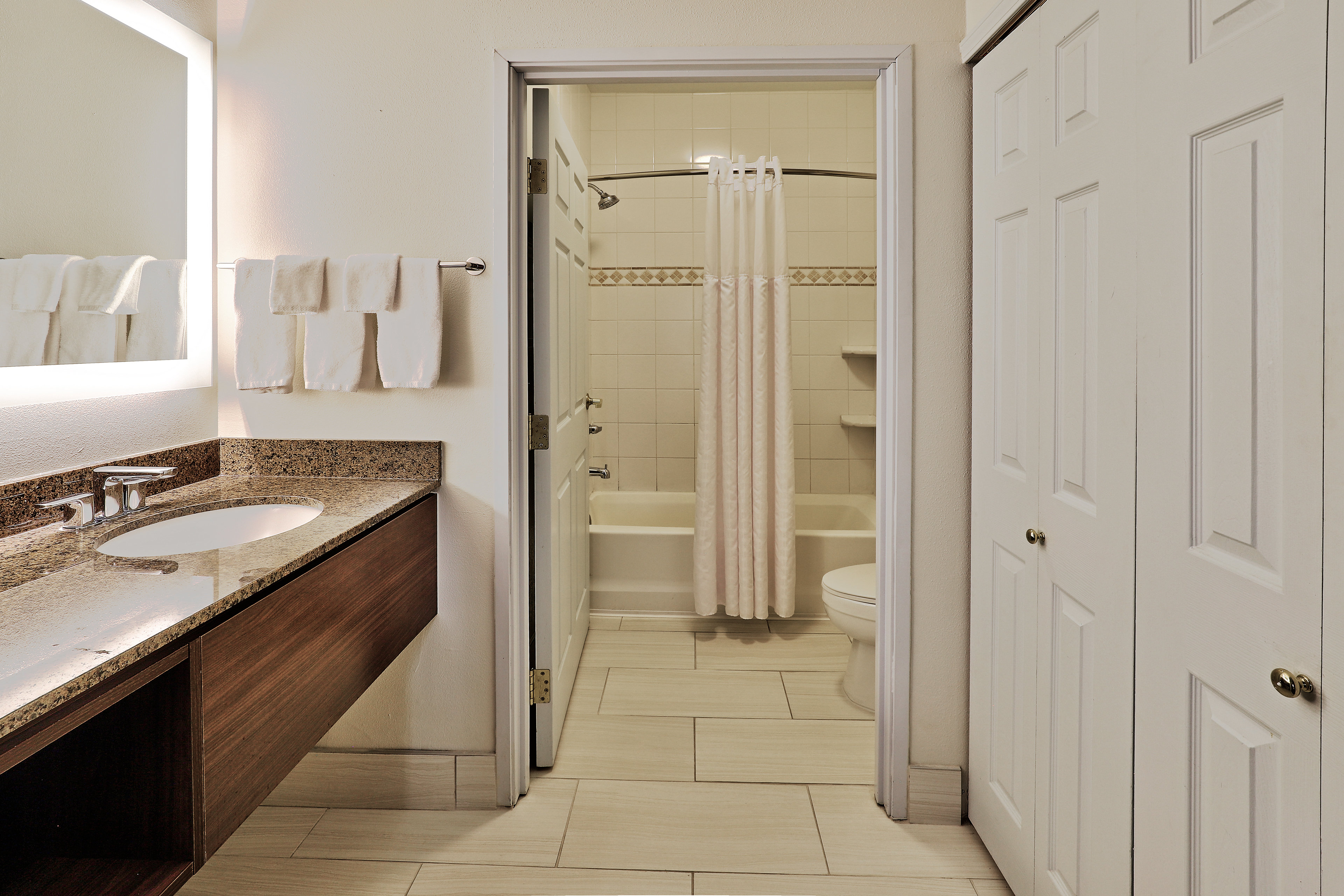 staybridge suites albuquerque airport by ihg