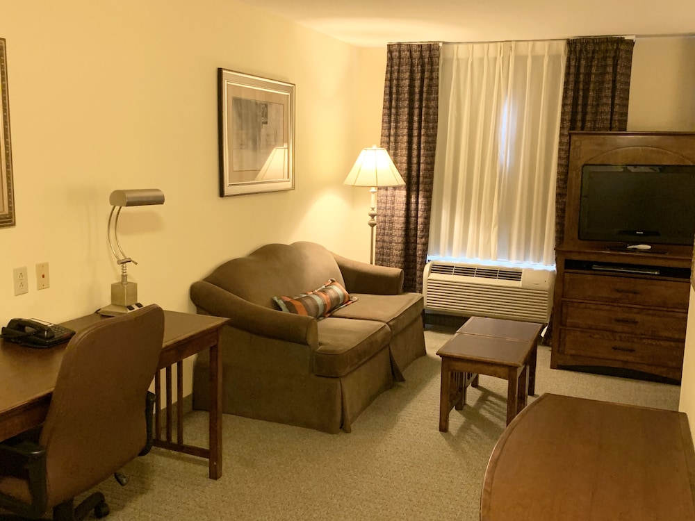 staybridge suites albuquerque airport by ihg