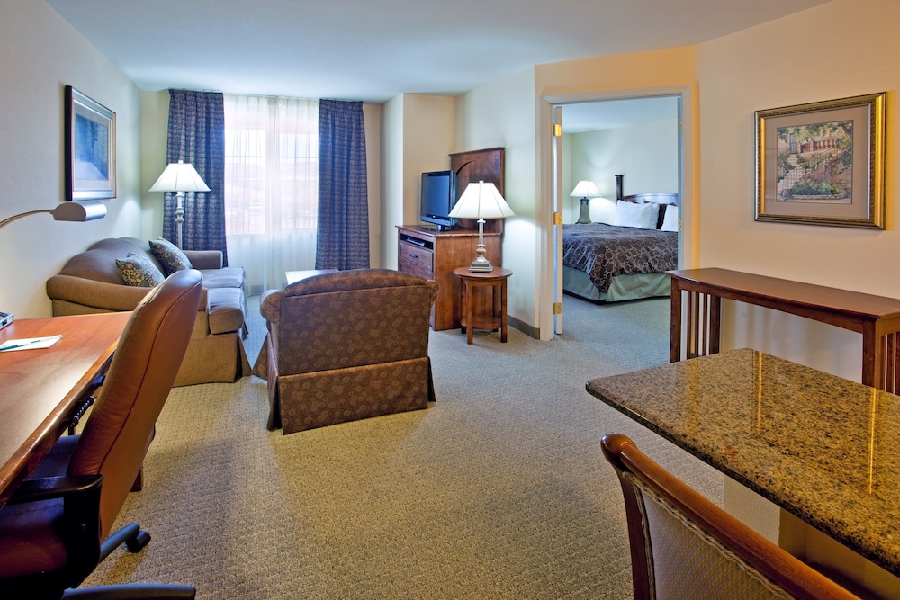staybridge suites albuquerque airport by ihg