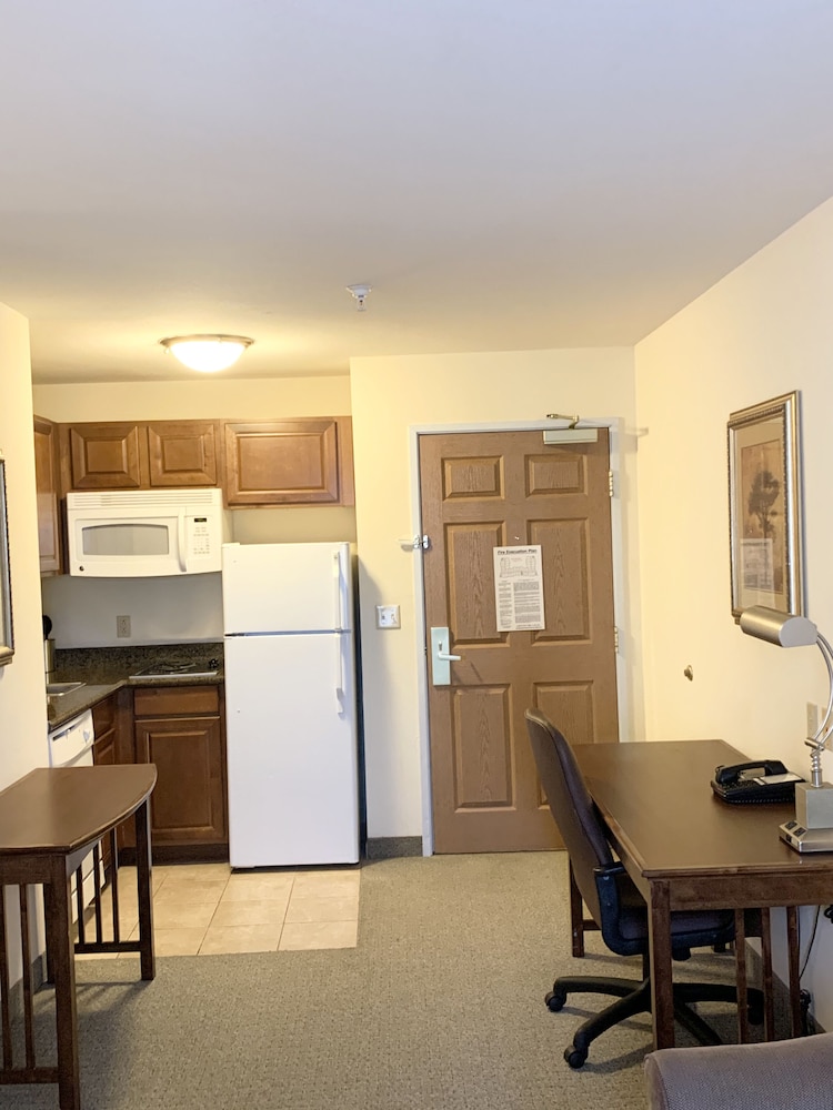 staybridge suites albuquerque airport by ihg