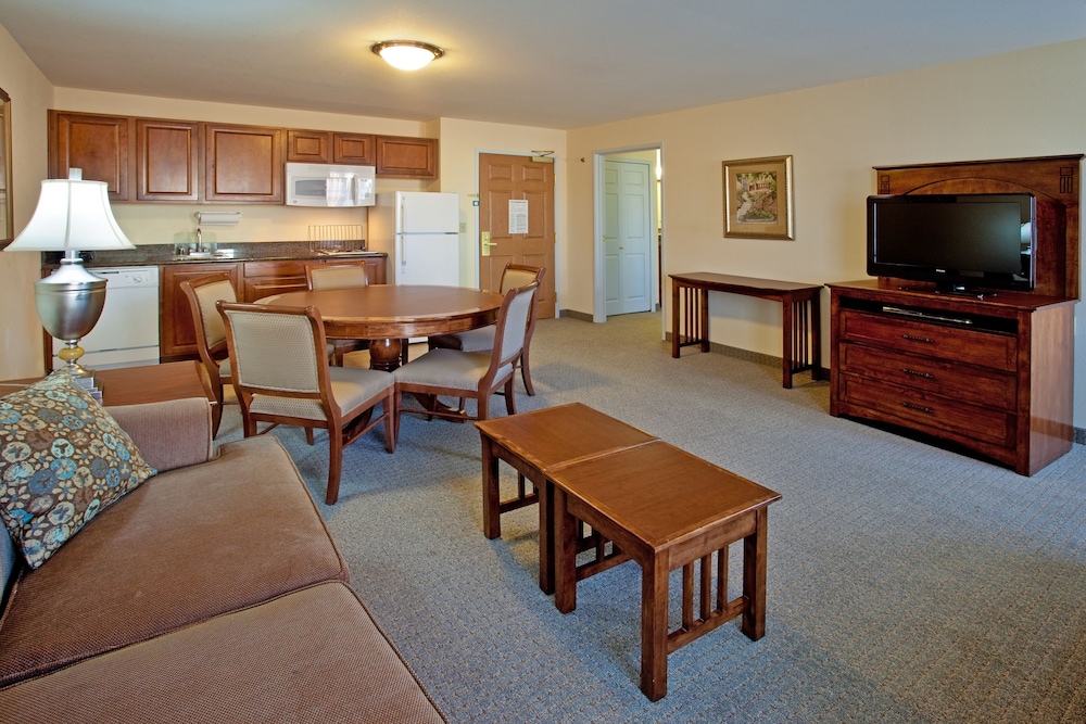 staybridge suites albuquerque airport by ihg