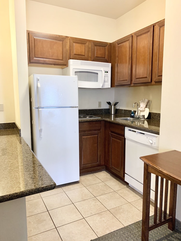 staybridge suites albuquerque airport by ihg