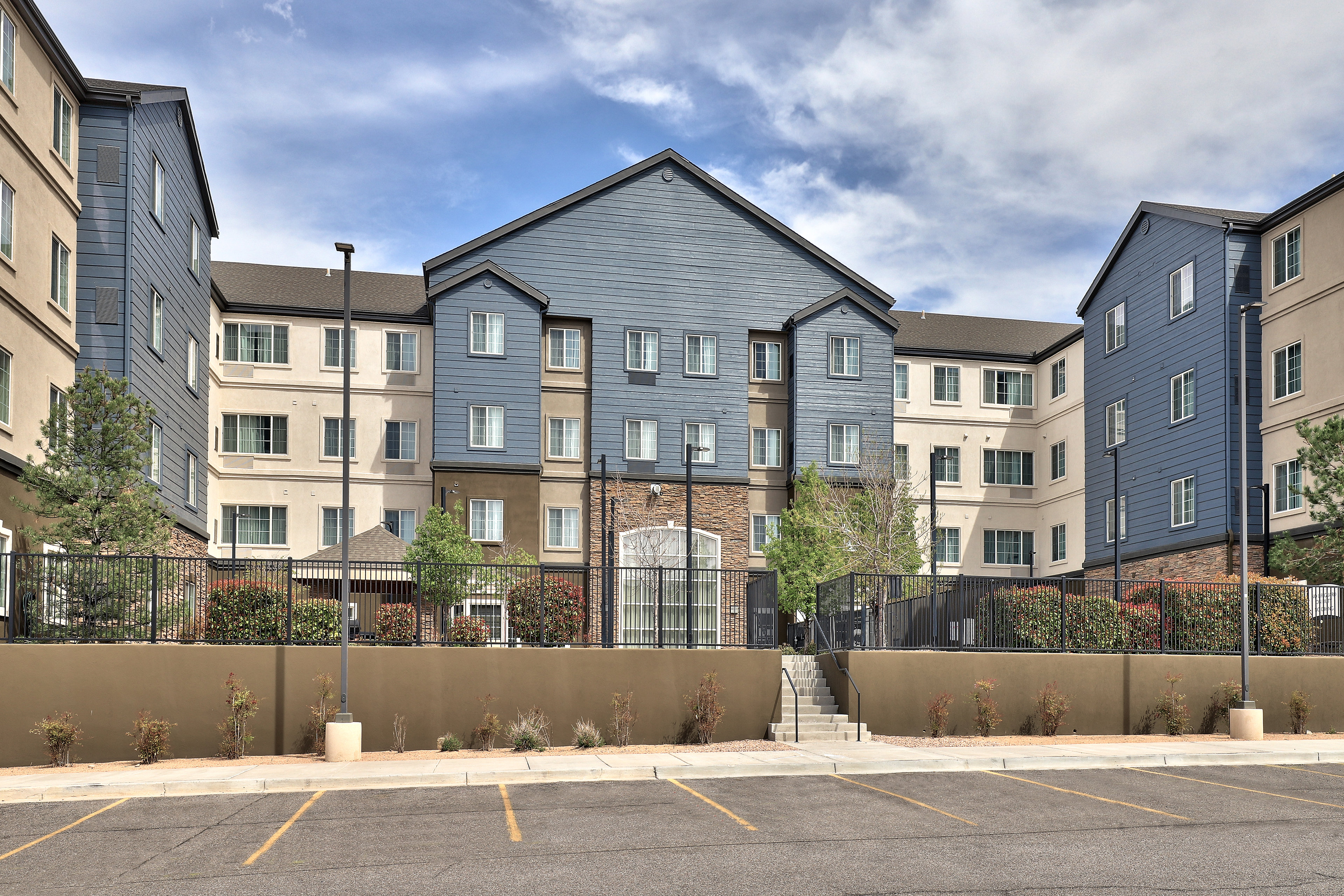staybridge suites albuquerque airport by ihg