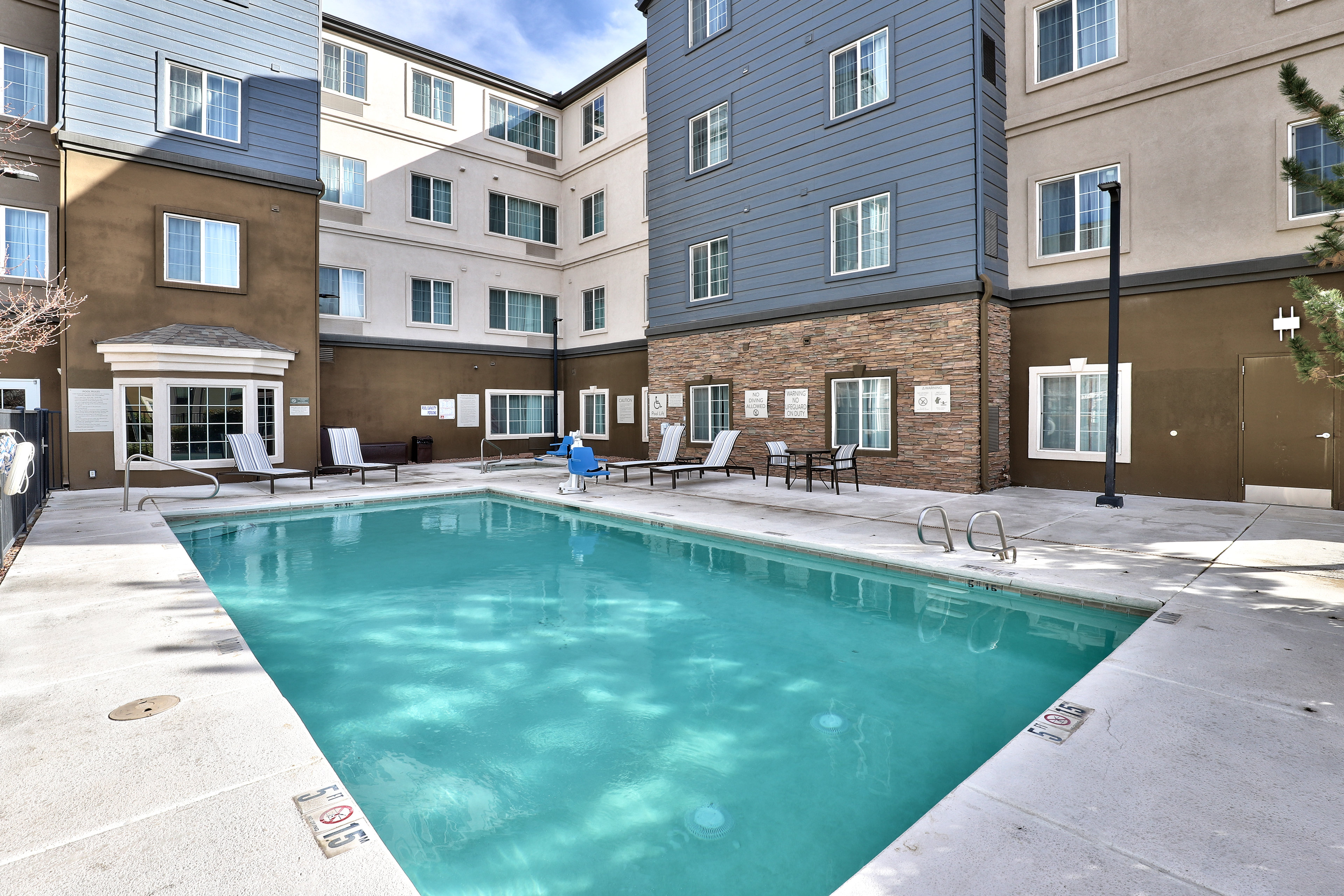 staybridge suites albuquerque airport by ihg
