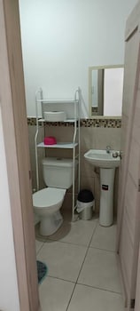 hostal venecia tu casa en manta