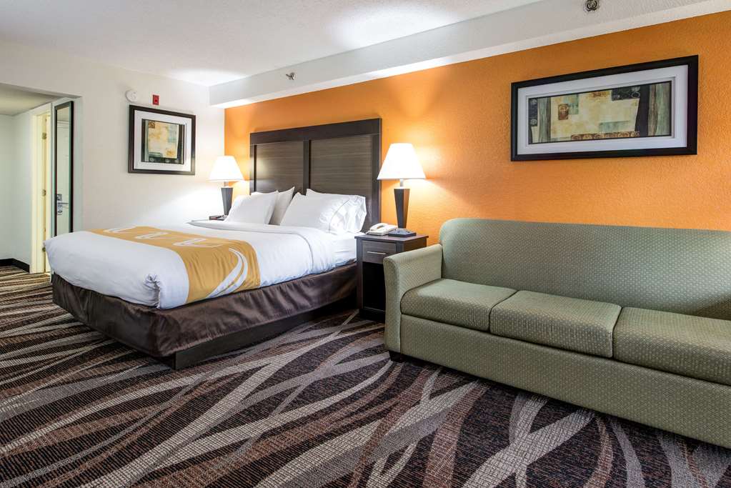 quality inn creekside downtown gatlinburg