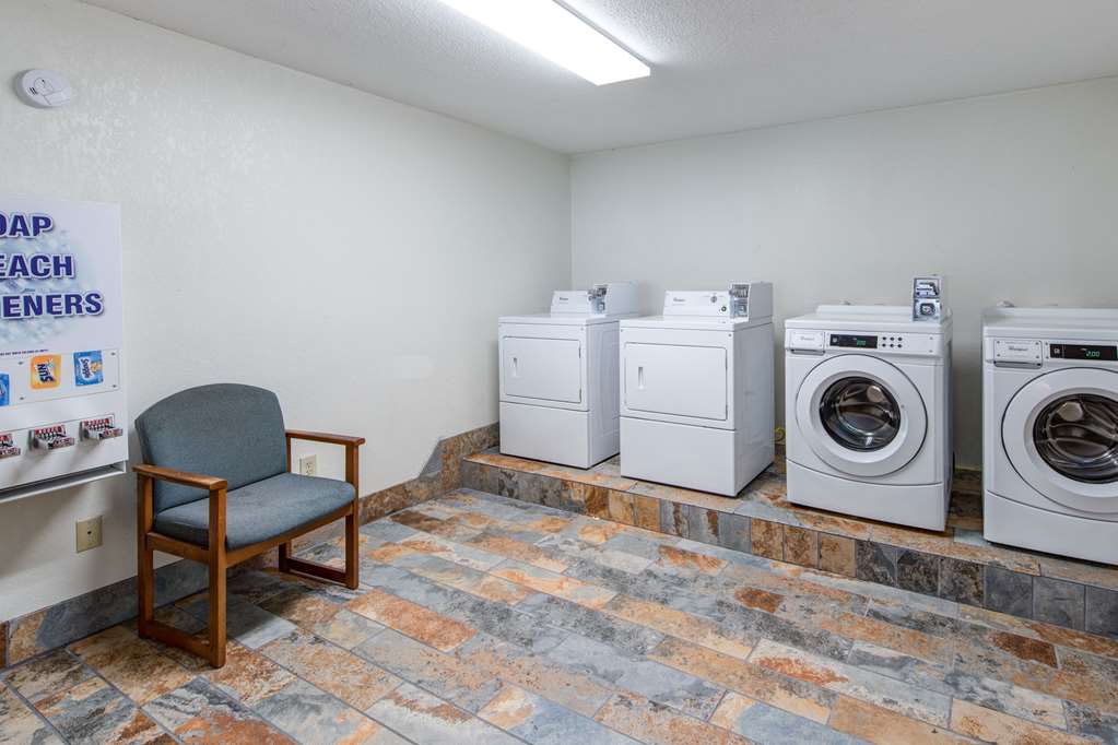 quality inn creekside downtown gatlinburg