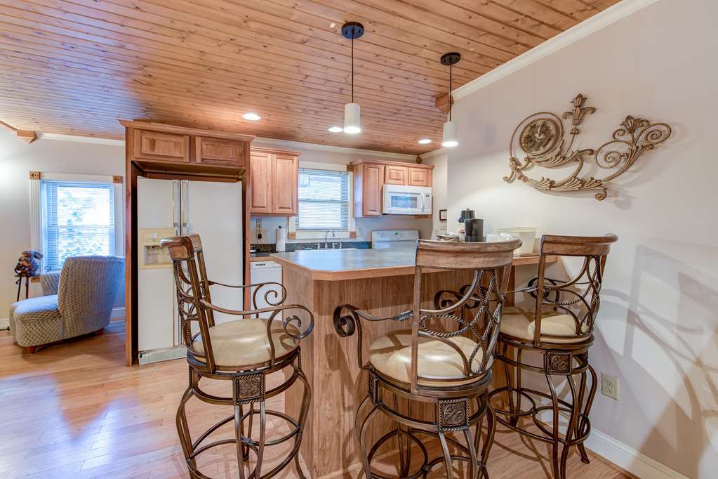 quality inn creekside downtown gatlinburg