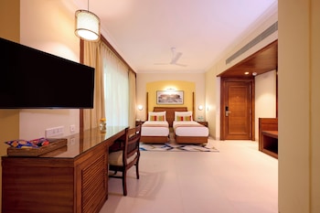 sea breeze sarovar portico varca goa