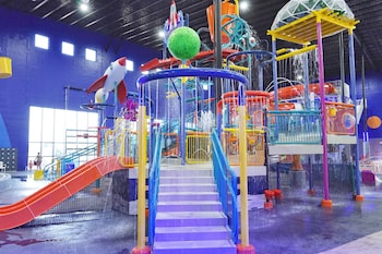 hampton inn by hilton goddard