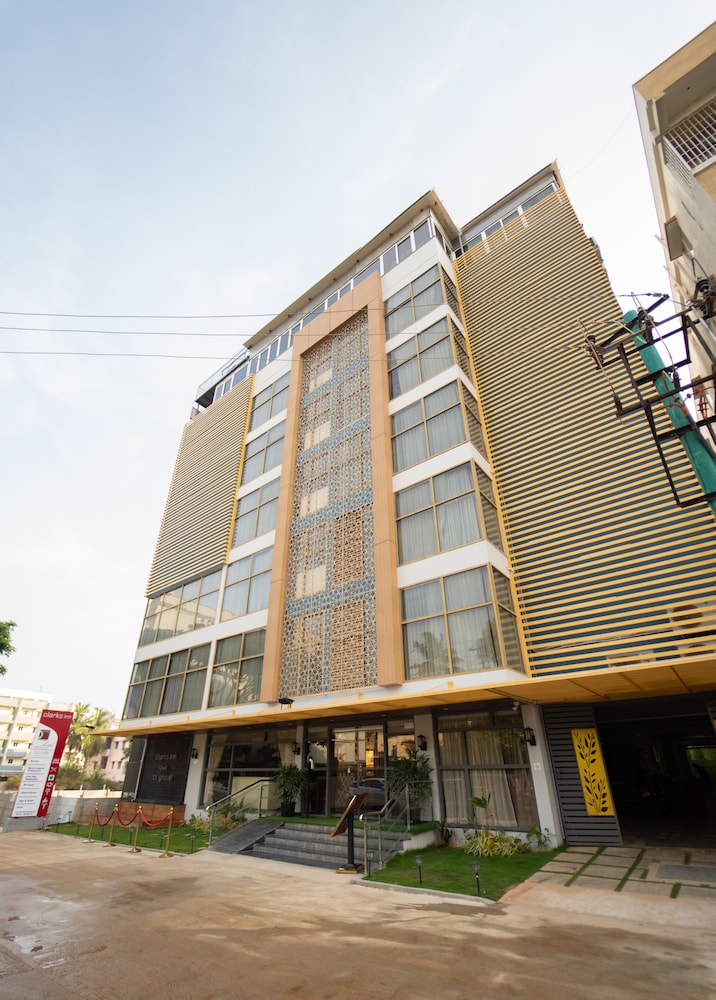 clarks inn airport bangalore