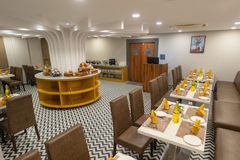 clarks inn airport bangalore