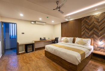Clarks Inn Airport Bangalore,,4 star