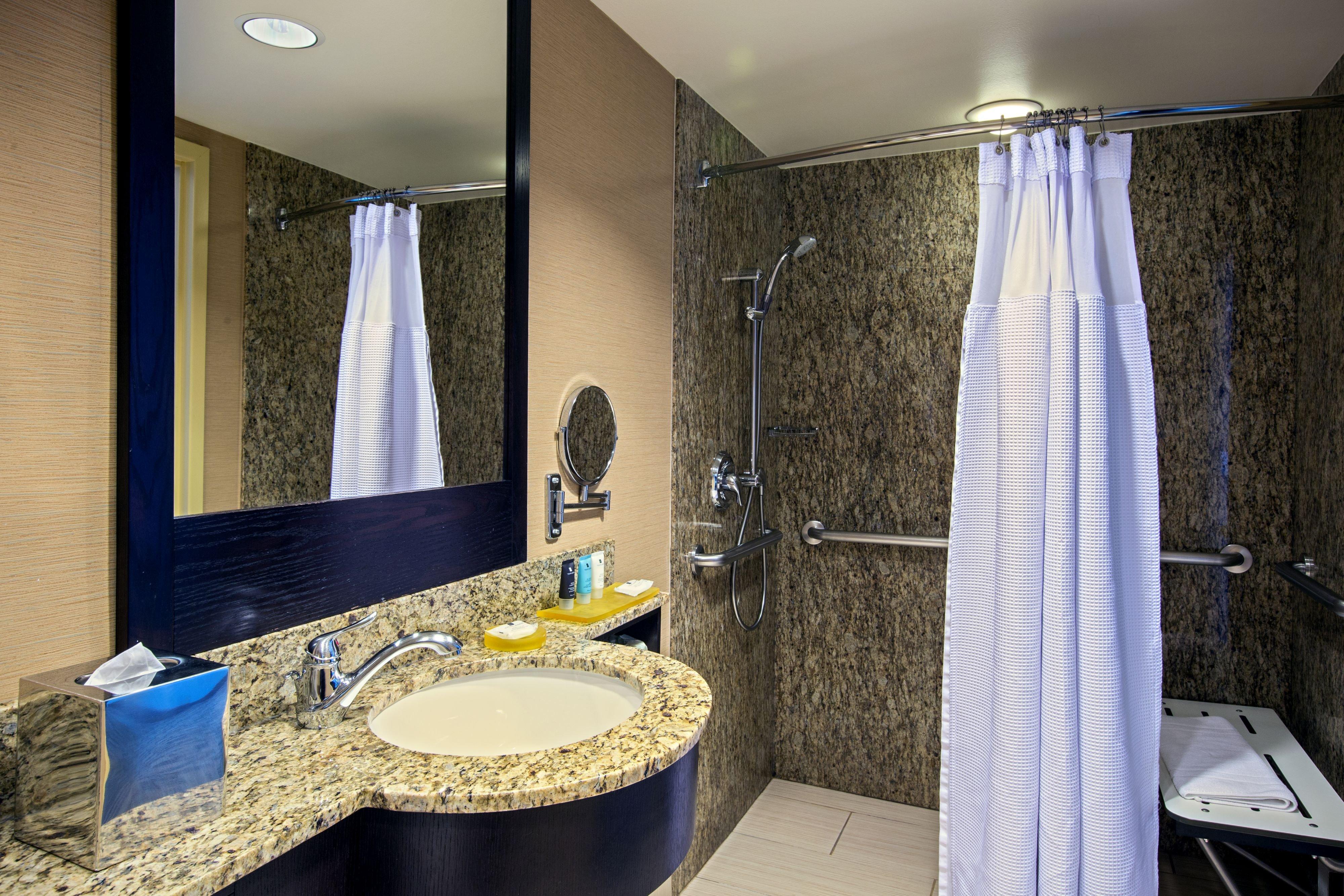 crowne plaza lombard downers grove by ihg