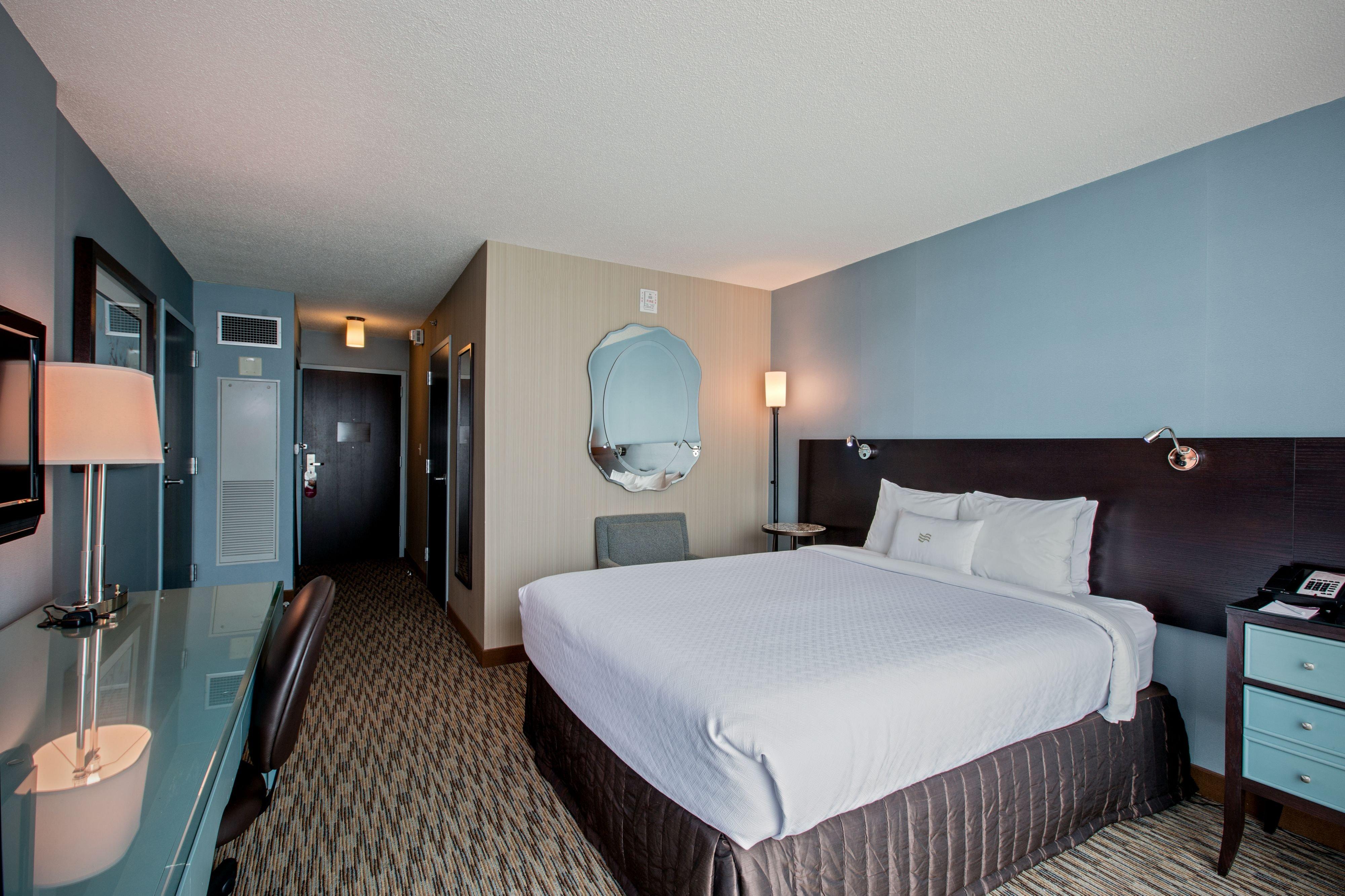 crowne plaza lombard downers grove by ihg