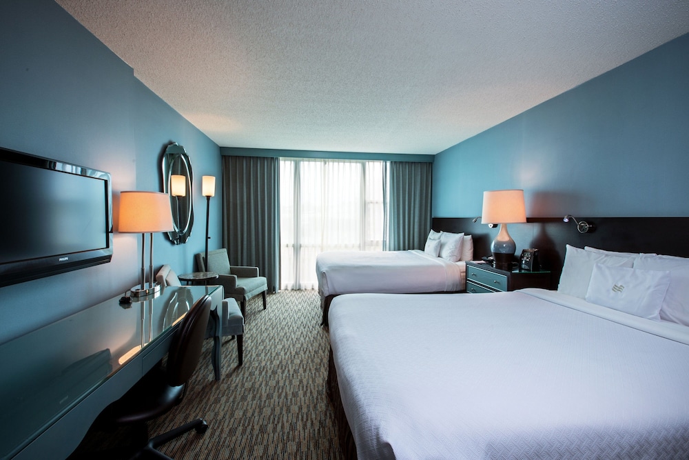 crowne plaza lombard downers grove by ihg