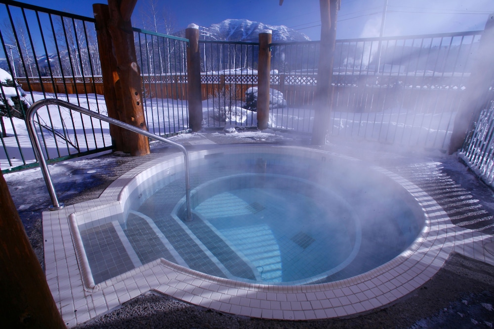 best western plus fernie mountain lodge