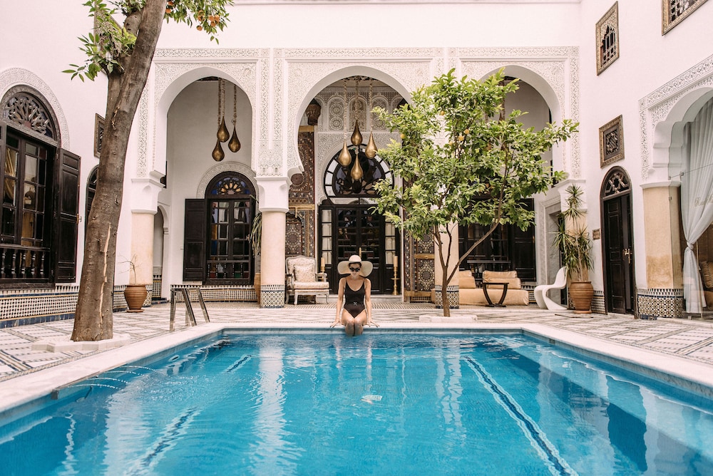 fes