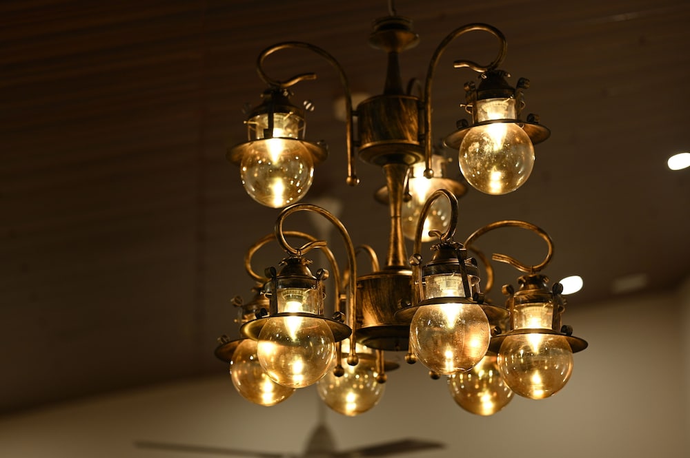 the hotel js souvenir