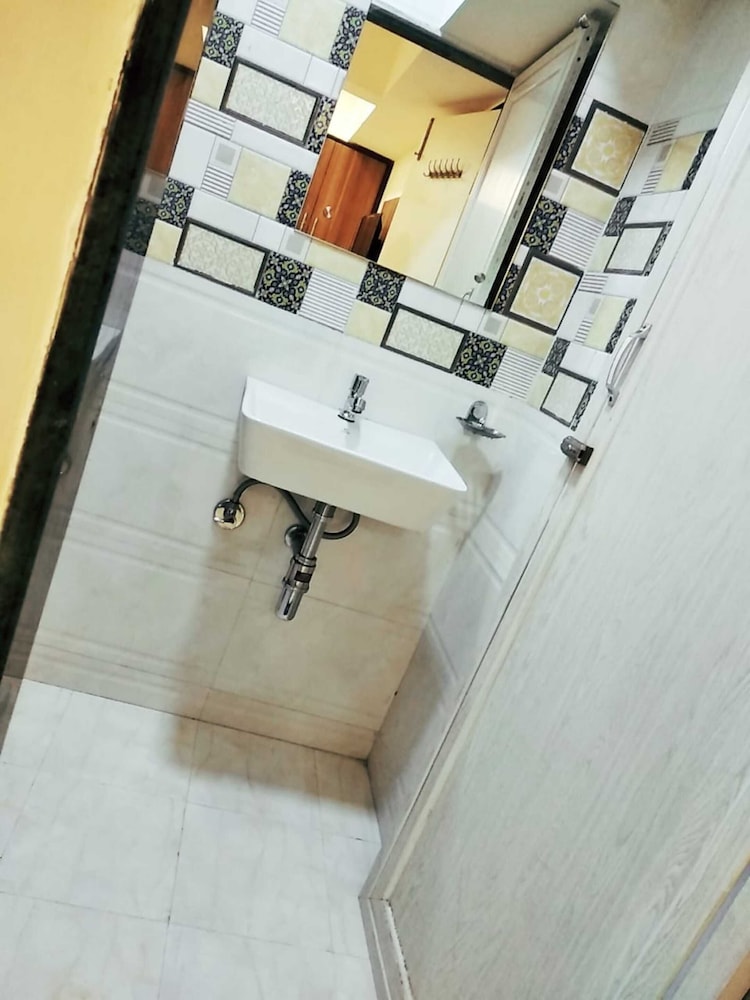 hotel ashyana