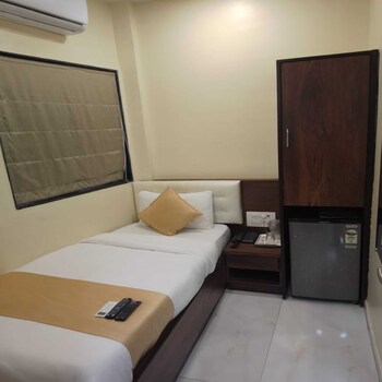 hotel ashyana