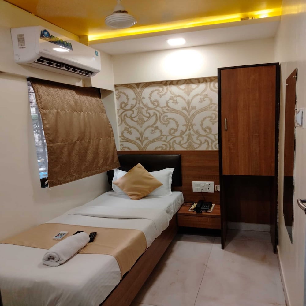 hotel ashyana