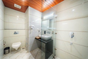 the sky imperial shahi hotels and resort