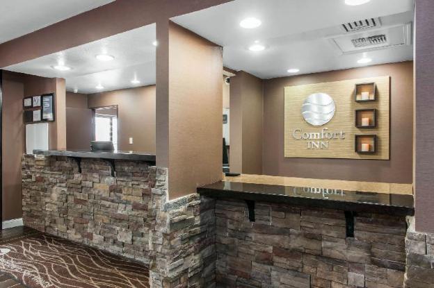 spark by hilton fort wayne