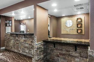 spark by hilton fort wayne