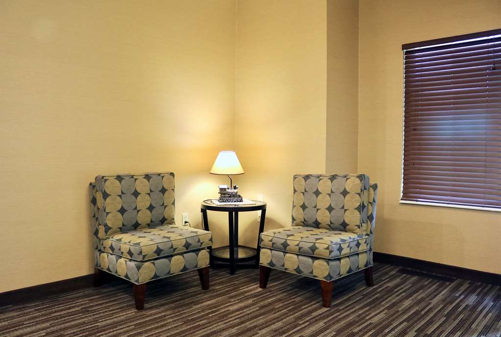 best western fostoria inn and suites