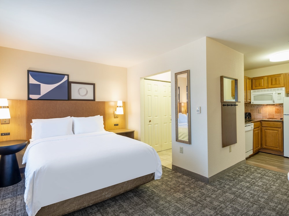 staybridge suites milwaukee airport south by ihg