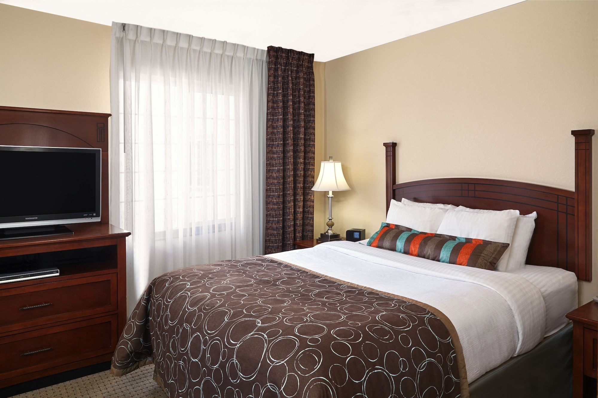 staybridge suites milwaukee airport south by ihg