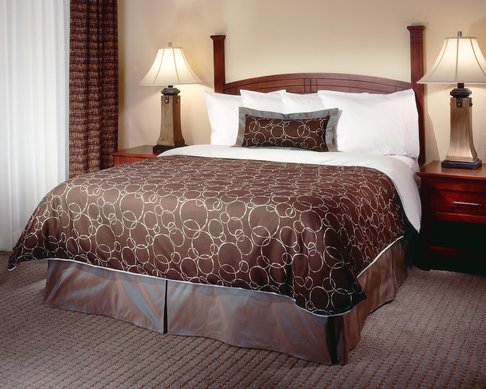 staybridge suites milwaukee airport south by ihg