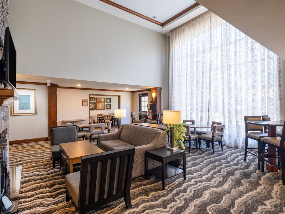 staybridge suites milwaukee airport south by ihg