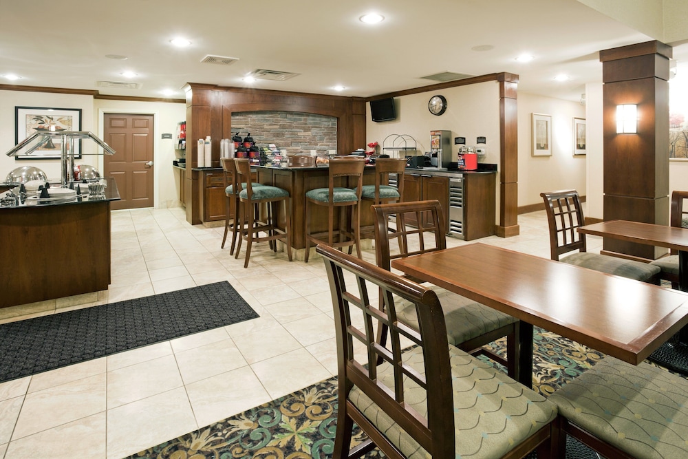 staybridge suites milwaukee airport south by ihg