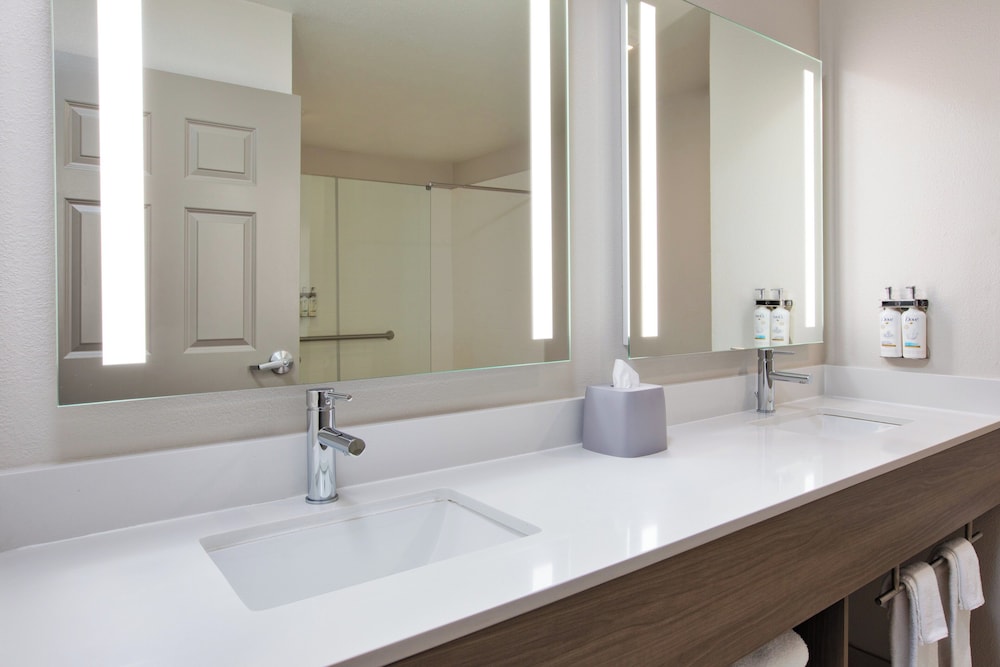 holiday inn express fremont by ihg