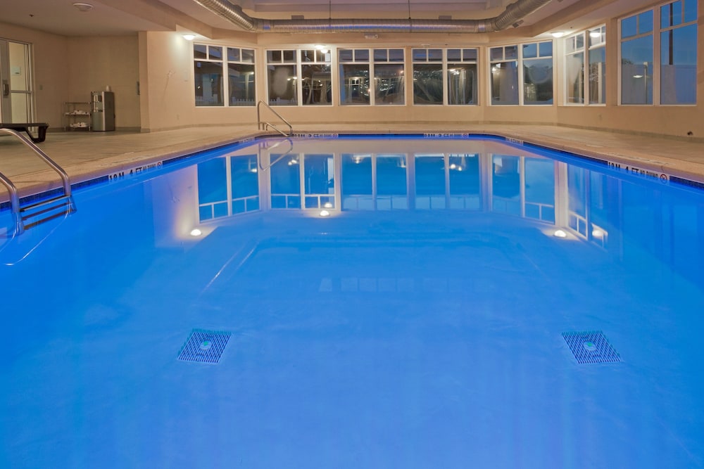 holiday inn express hotel and suites bainbridge by ihg