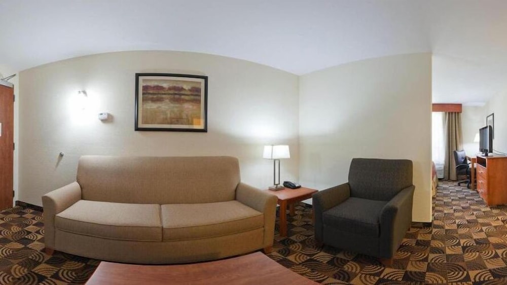holiday inn express hotel and suites bainbridge by ihg
