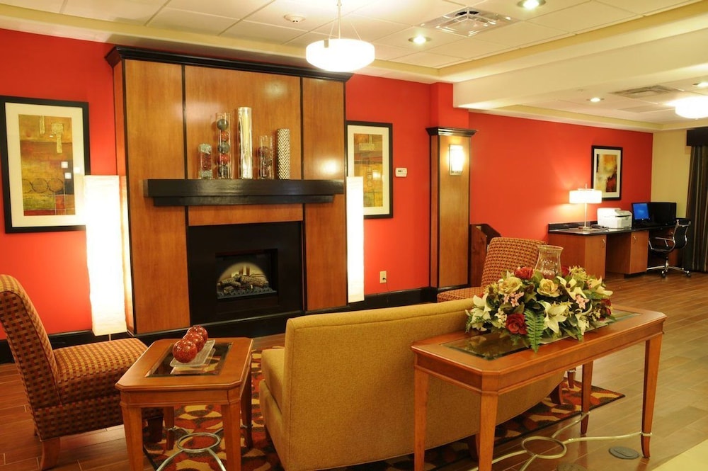 holiday inn express hotel and suites bainbridge by ihg